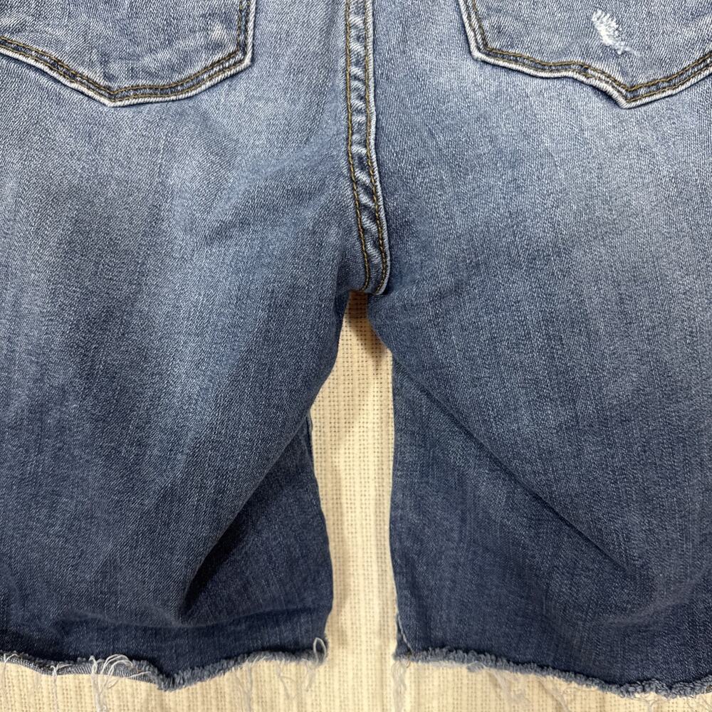 Judy Blue Denim Shorts Womens Large Distressed Raw Hem Stretch Mid Rise - Picture 9 of 10